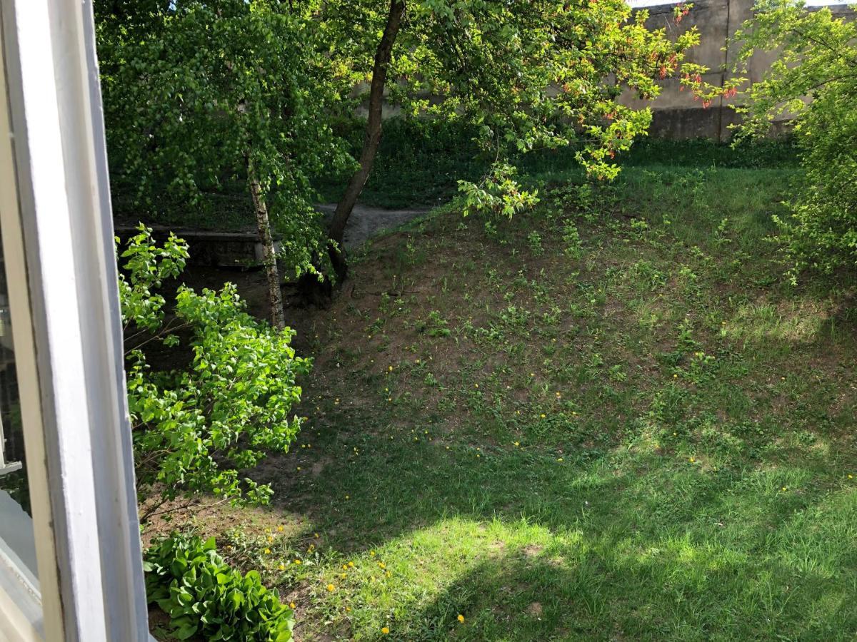 Your Home - Central Studio Apartment, Balcony, Parking & Self Check-In Вильнюс Экстерьер фото